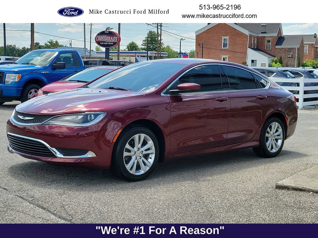 Used 2015 Chrysler 200 Limited FWD image 1