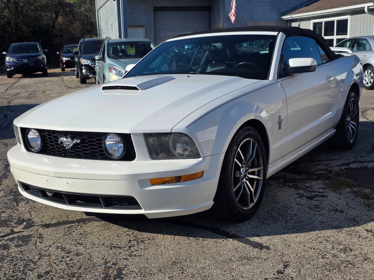 Used 2008 Ford Mustang GT Premium RWD image 4