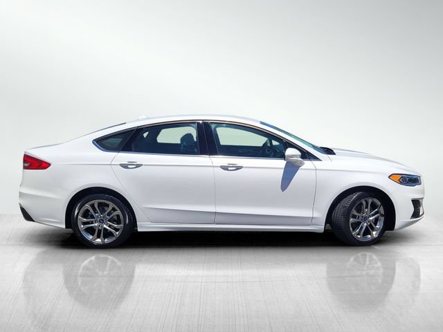 Used 2020 Ford Fusion SEL FWD image 3