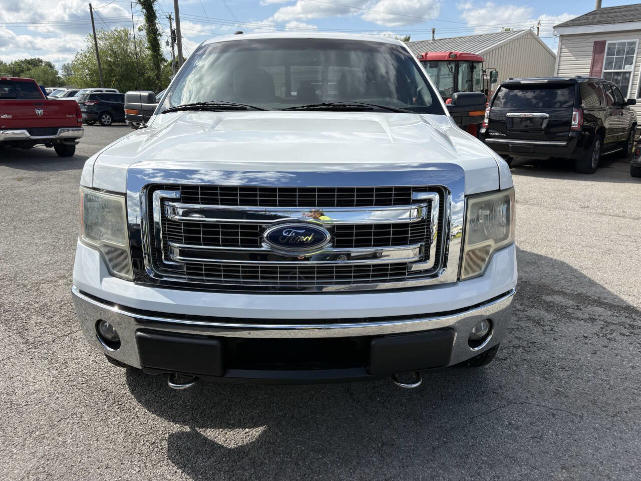 Used 2013 Ford F150 XLT w/ Luxury Equipment Group AWD/4WD image 4