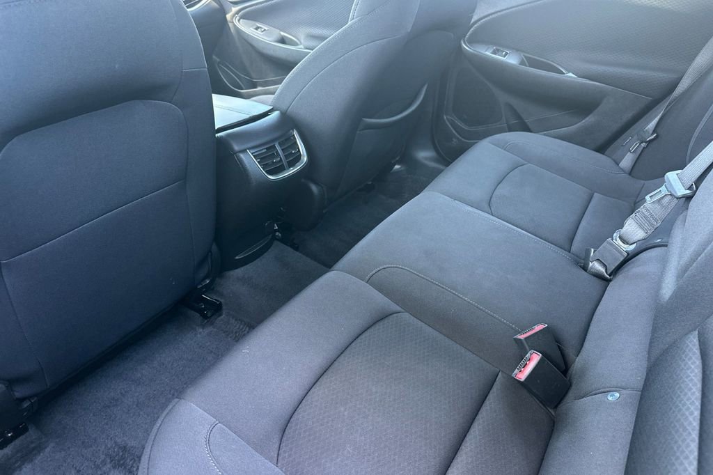 Used 2024 Chevrolet Malibu LT FWD image 13