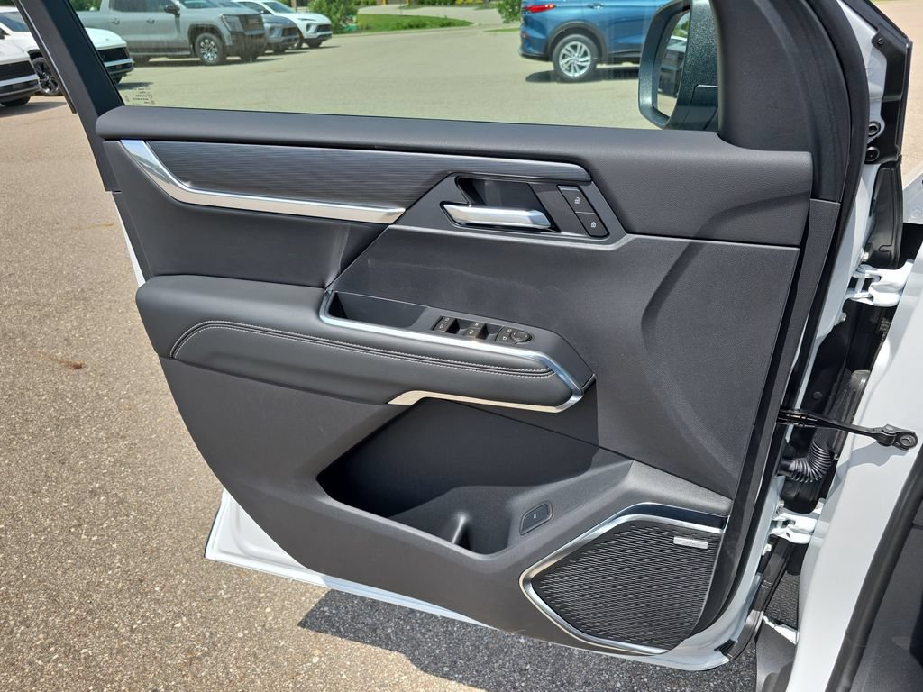 New 2026 GMC Acadia Elevation FWD image 30