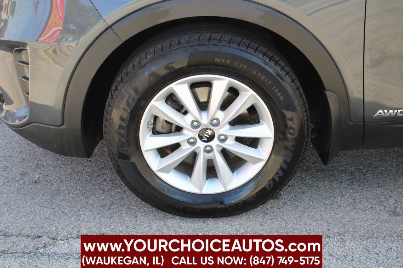 Used 2020 Kia Sorento LX w/ LX I4 Convenience Package AWD/4WD image 9