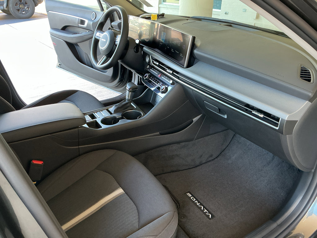 New 2026 Hyundai Sonata SE image 16