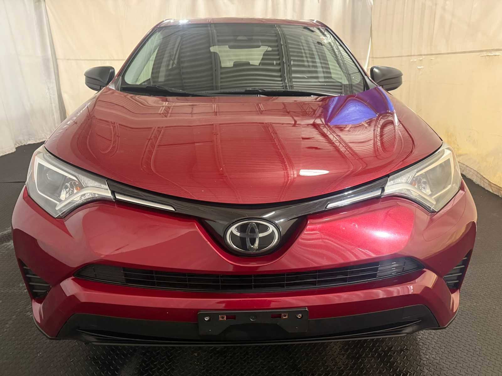 Used 2018 Toyota RAV4 LE w/ All Weather Liner Package image 3