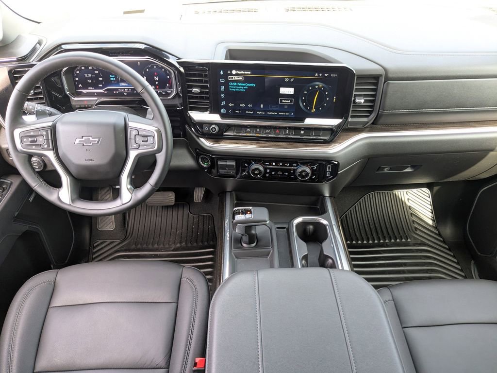 Used 2025 Chevrolet Silverado 1500 RST w/ Convenience Package II AWD/4WD image 15