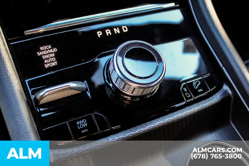 Used 2024 Jeep Grand Cherokee Limited 4xe AWD/4WD image 33