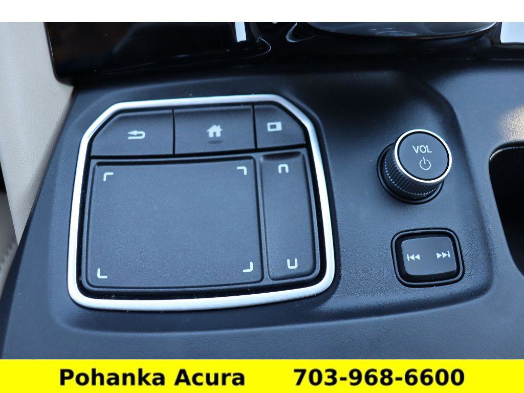 Used 2023 Acura MDX SH-AWD w/ Technology Package image 21