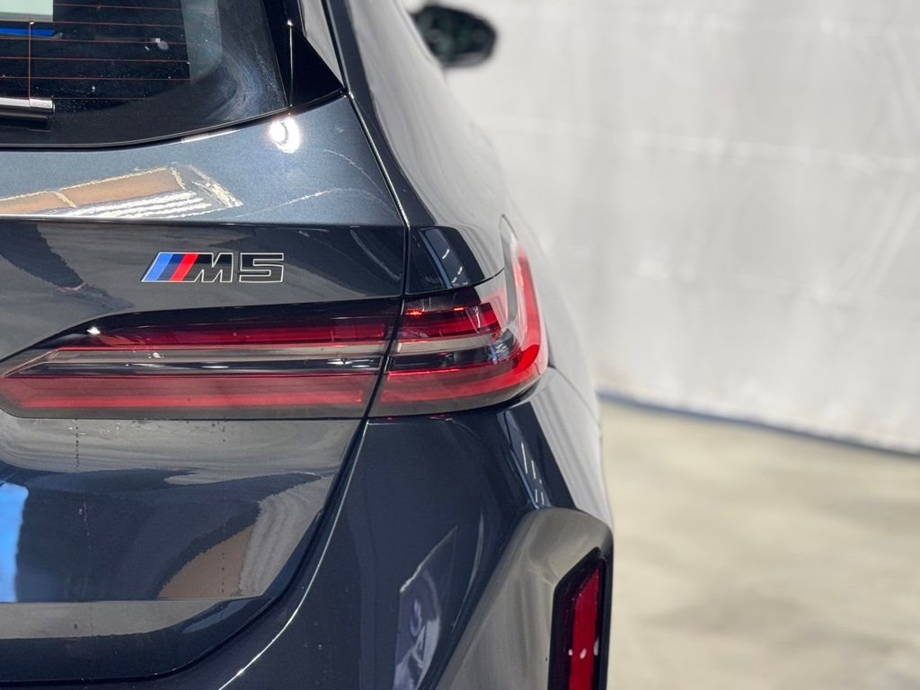 New 2026 BMW M5 Touring image 7