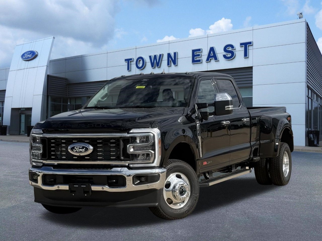 New 2027 Ford F350 Lariat w/ Lariat Premium Package AWD/4WD image 1