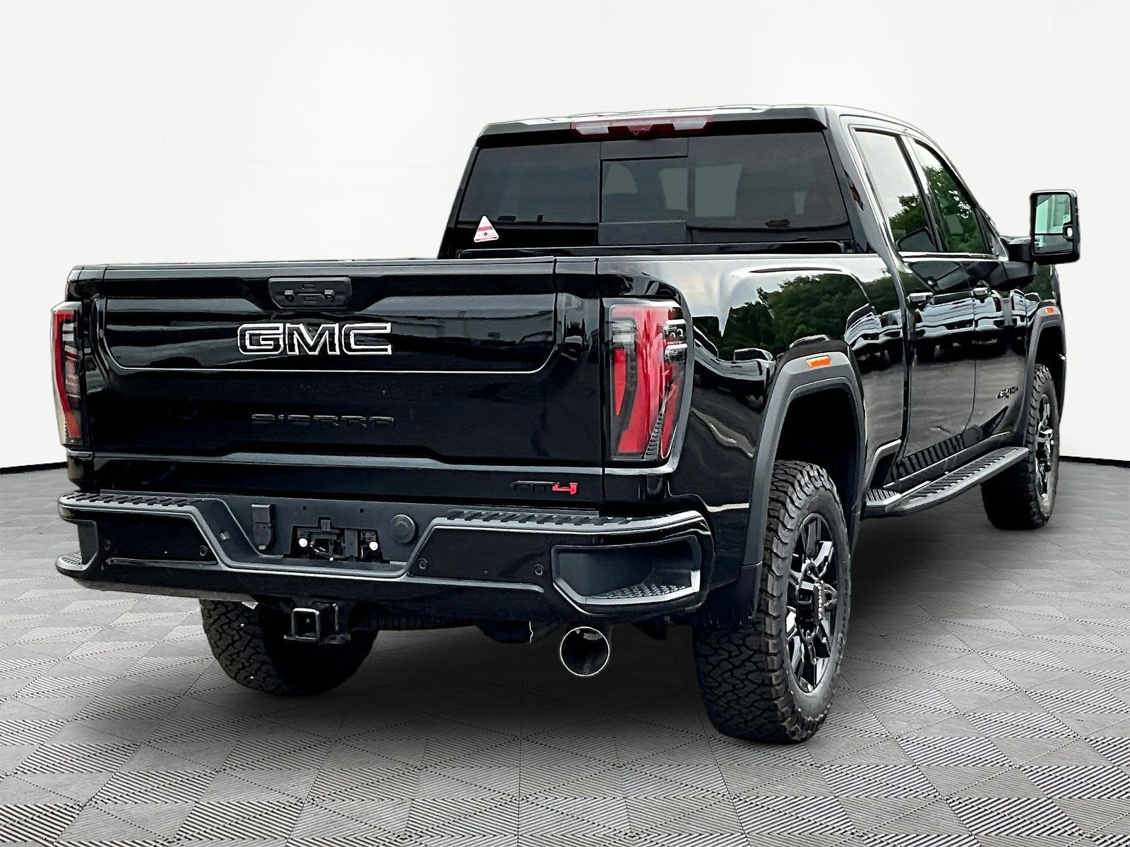 New 2026 GMC Sierra 2500 AT4 w/ AT4 Premium Plus Package AWD/4WD image 7