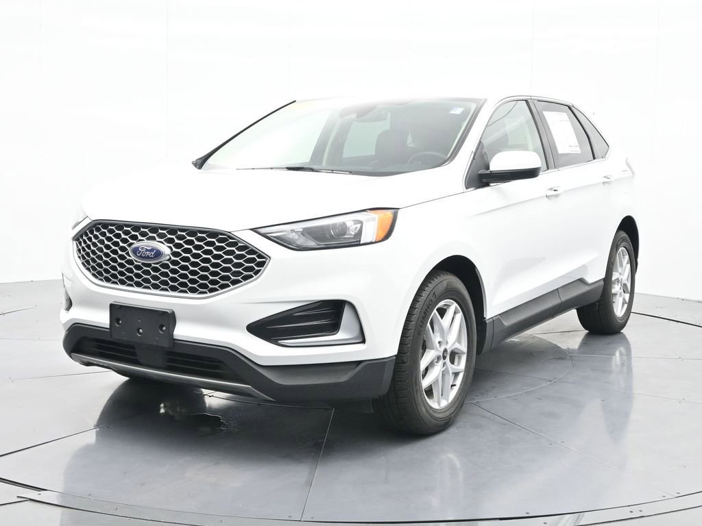 Used 2023 Ford Edge SEL