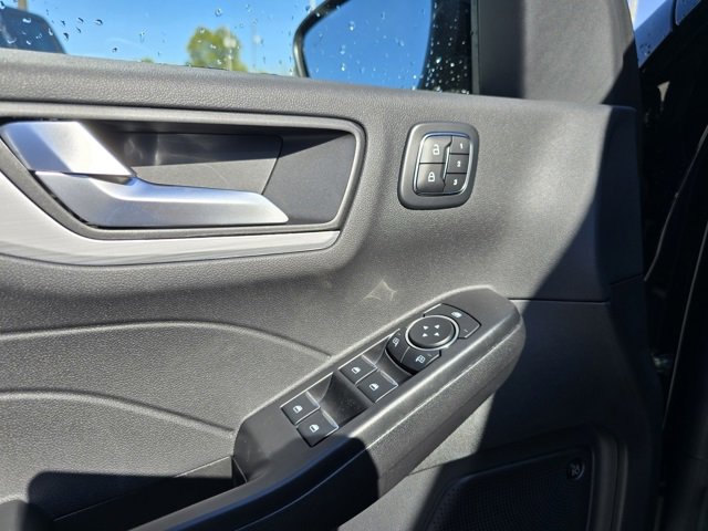 New 2026 Ford Escape Platinum image 18