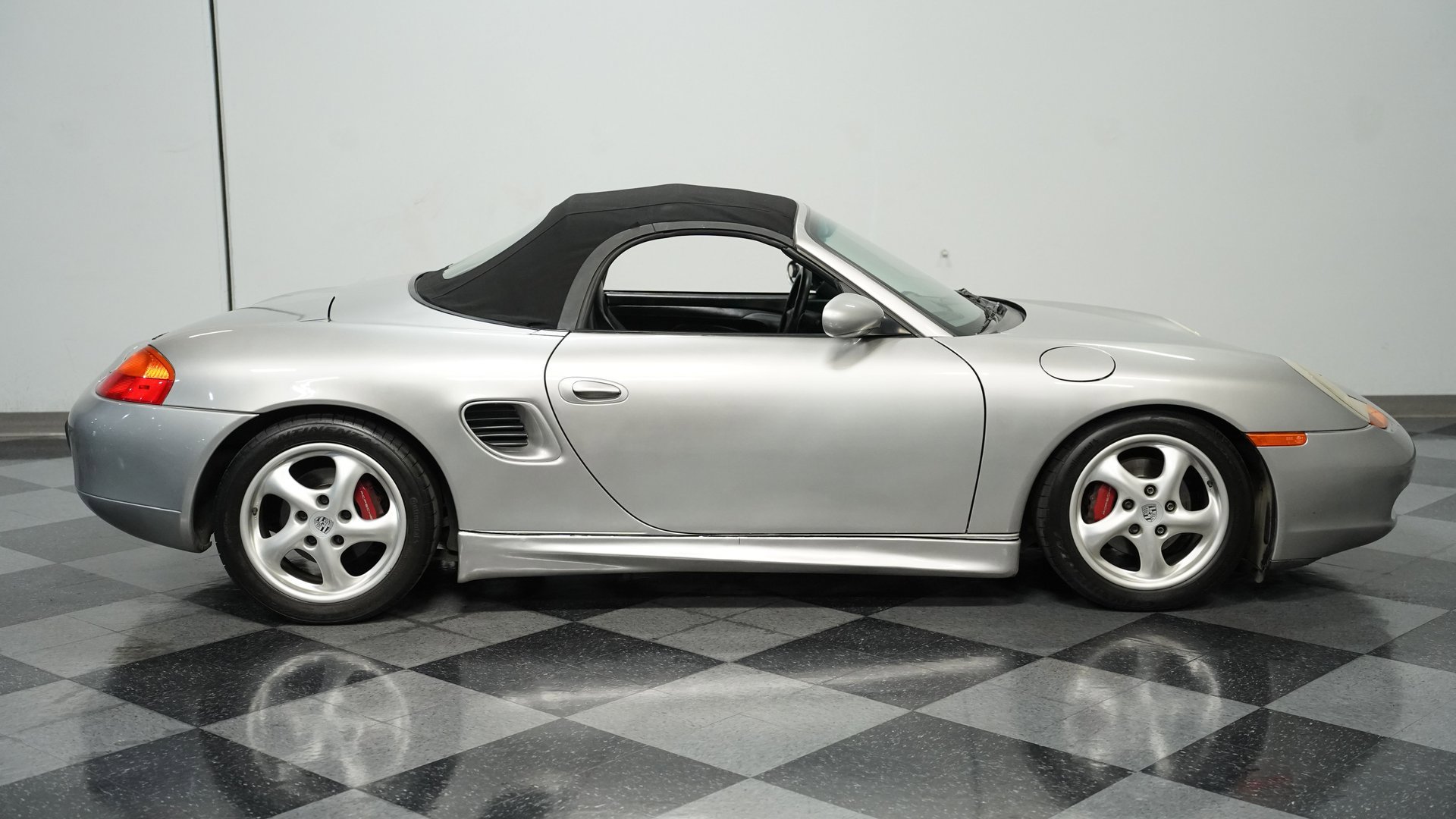 Used 1998 Porsche Boxster image 11