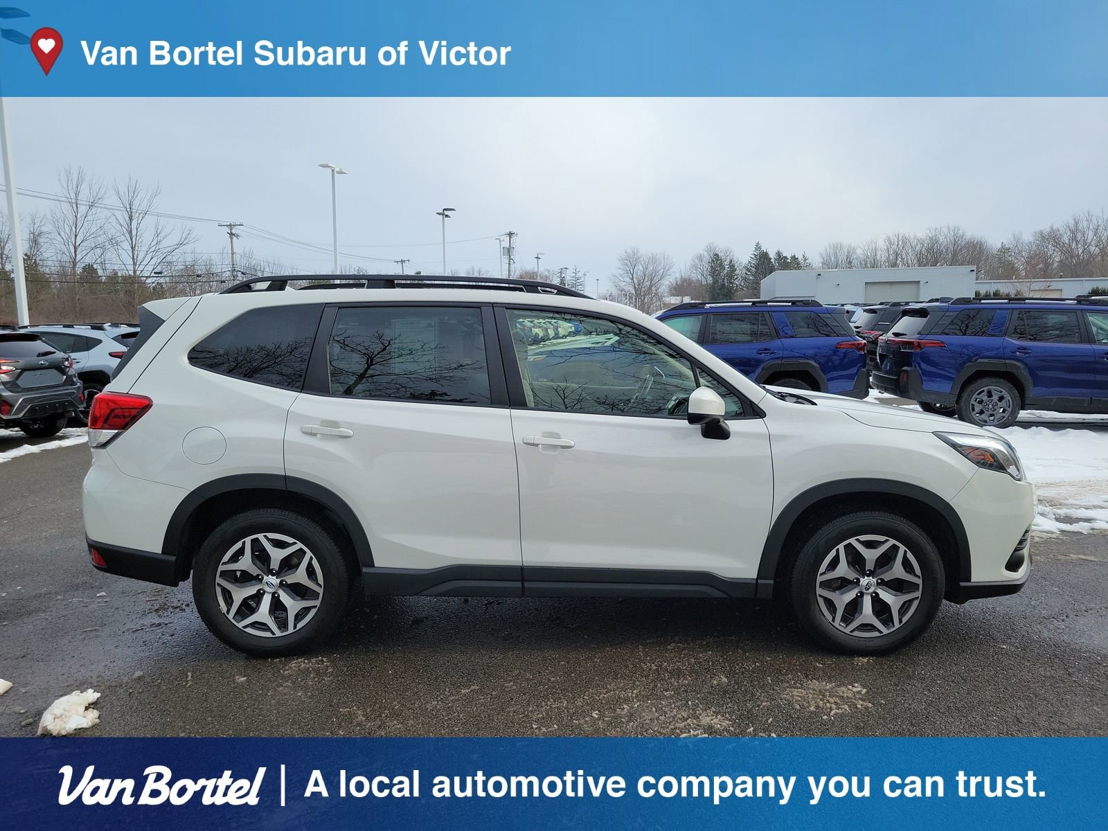 Used 2023 Subaru Forester Premium image 31