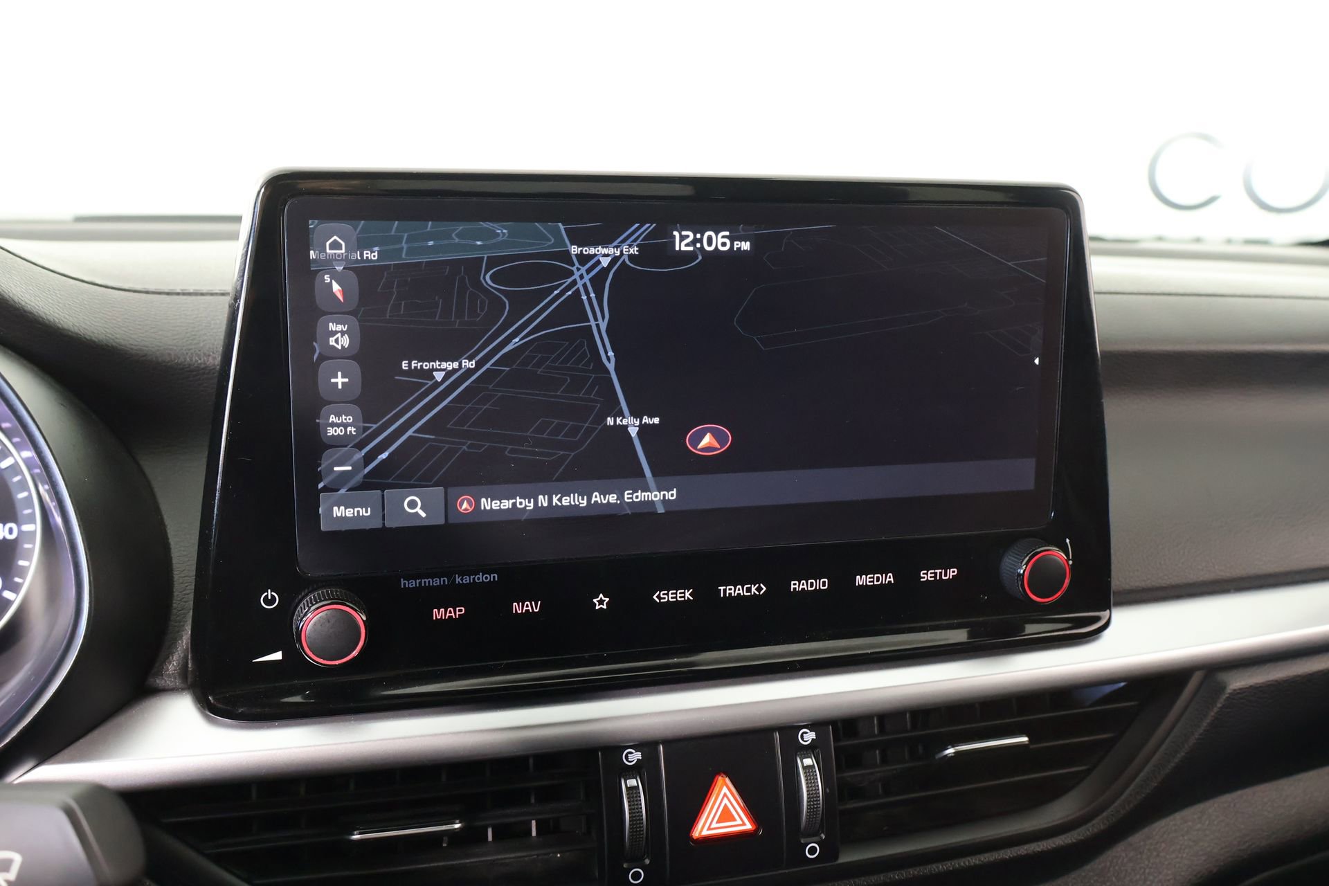 Used 2024 Kia Forte GT-Line w/ GT-Line Premium Package image 7