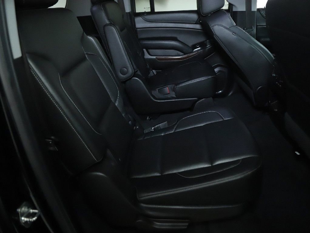 Used 2019 GMC Yukon XL SLT w/ Graphite Performance Edition image 34