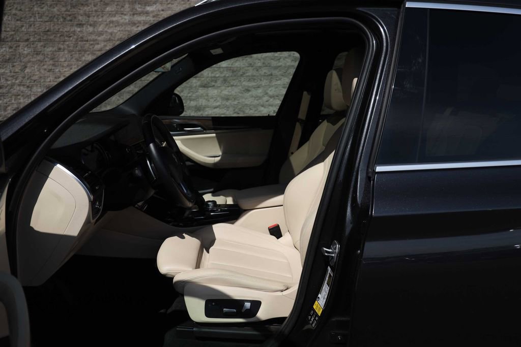 Used 2019 BMW X3 xDrive30i w/ Driving Assistance Package image 24