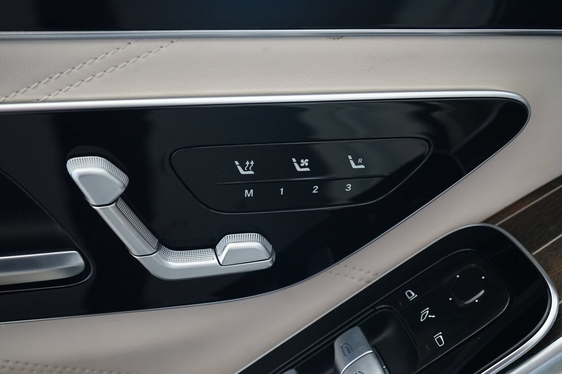 Used 2022 Mercedes-Benz Maybach S 580 4MATIC image 34
