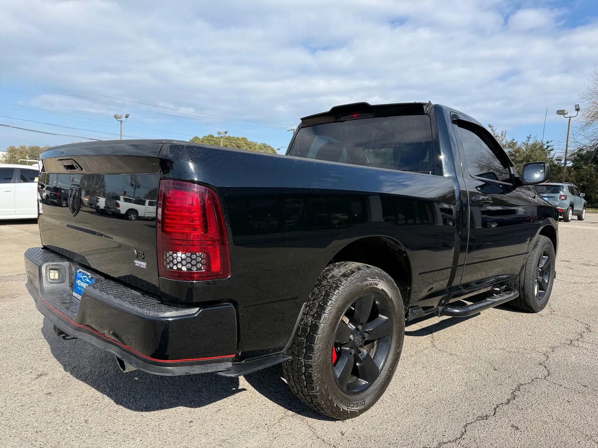 Used 2015 RAM 1500 Express w/ Black Ram 1500 Express Group RWD image 11