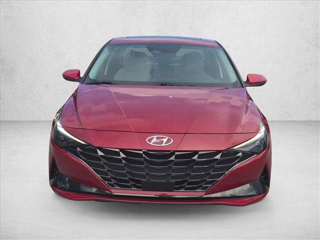 Used 2023 Hyundai Elantra Limited w/ Preferred Accessory Package FWD image 2
