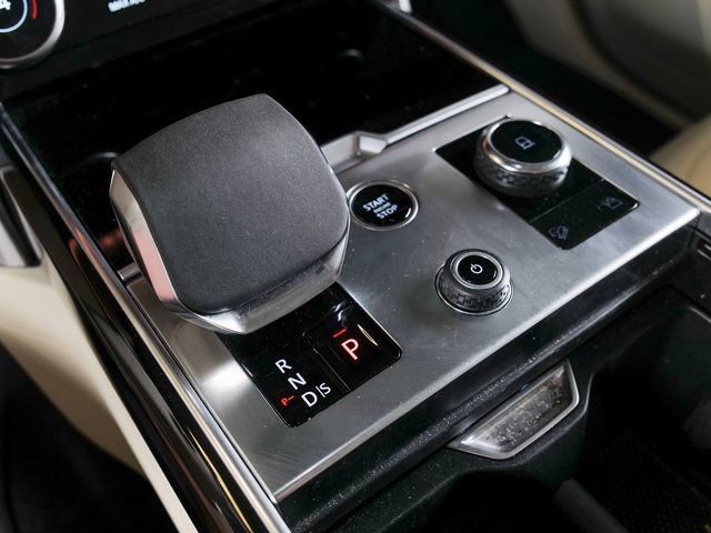 Certified 2023 Land Rover Range Rover SE AWD/4WD image 21