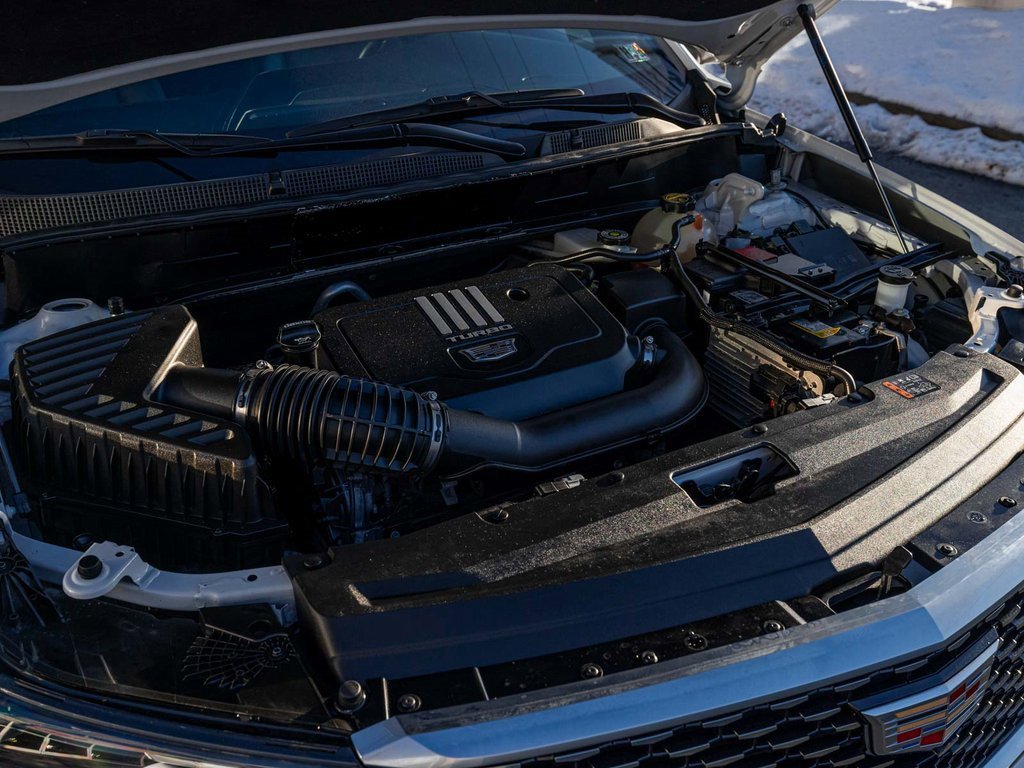 Used 2024 Cadillac XT6 Luxury image 33