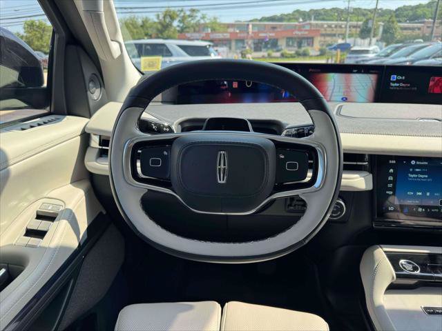 Used 2026 Lincoln Navigator L Reserve w/ Jet Appearance Package AWD/4WD image 23