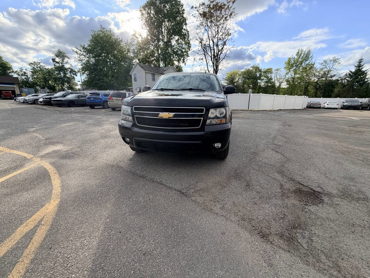 Used 2013 Chevrolet Tahoe LT AWD/4WD image 3