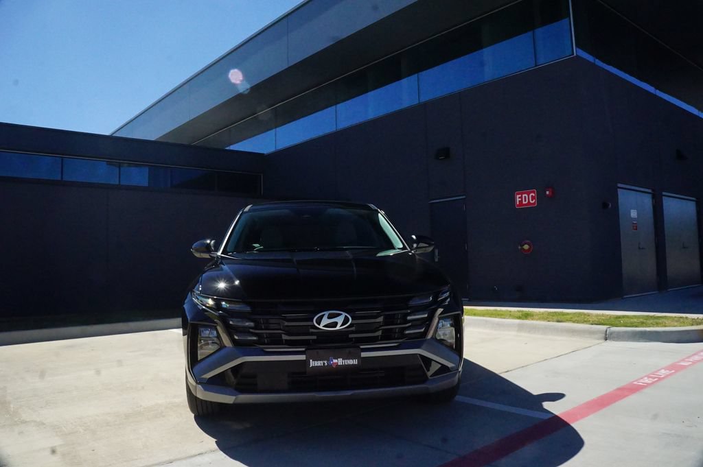 New 2026 Hyundai Tucson SE FWD image 2