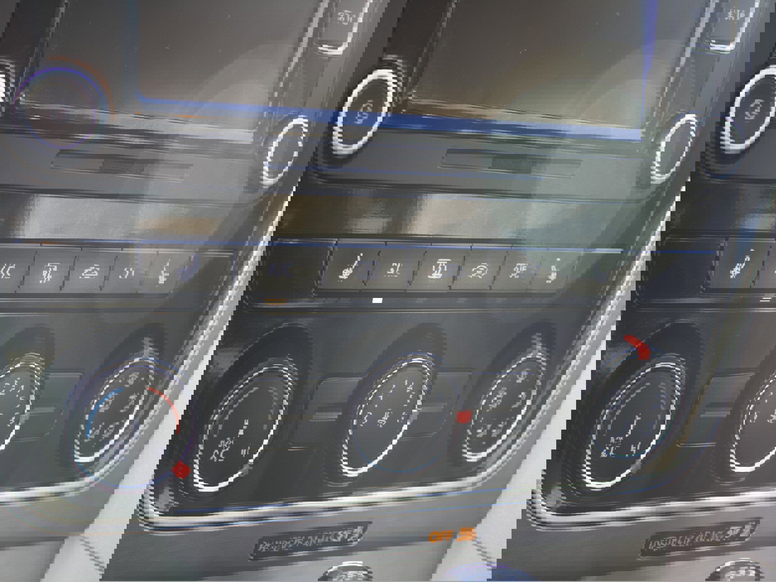 Used 2015 Volkswagen Passat TDI SE image 22