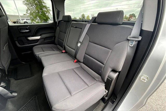 Used 2018 Chevrolet Silverado 1500 LT w/ All Star Edition image 19