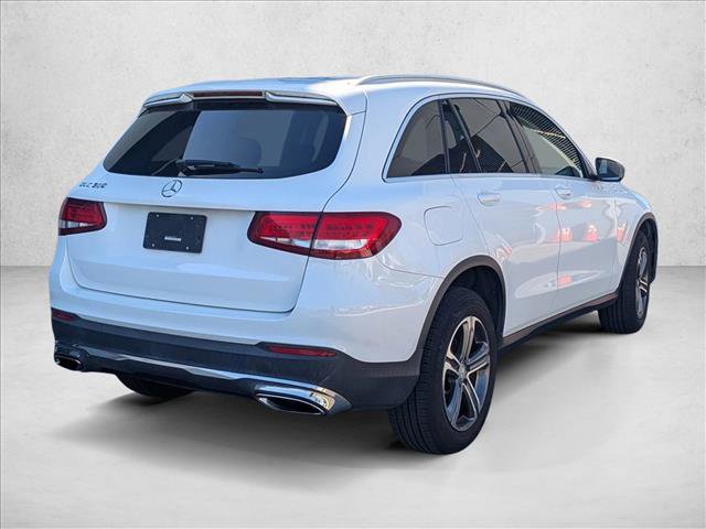 Used 2016 Mercedes-Benz GLC 300 image 4