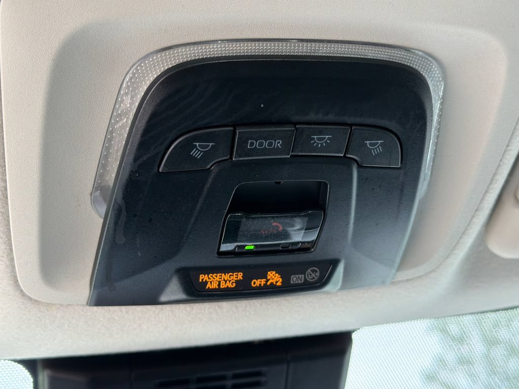 Used 2026 Toyota Corolla LE FWD image 32
