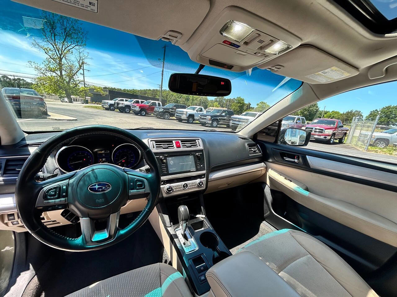 Used 2016 Subaru Outback 2.5i Premium AWD/4WD image 10