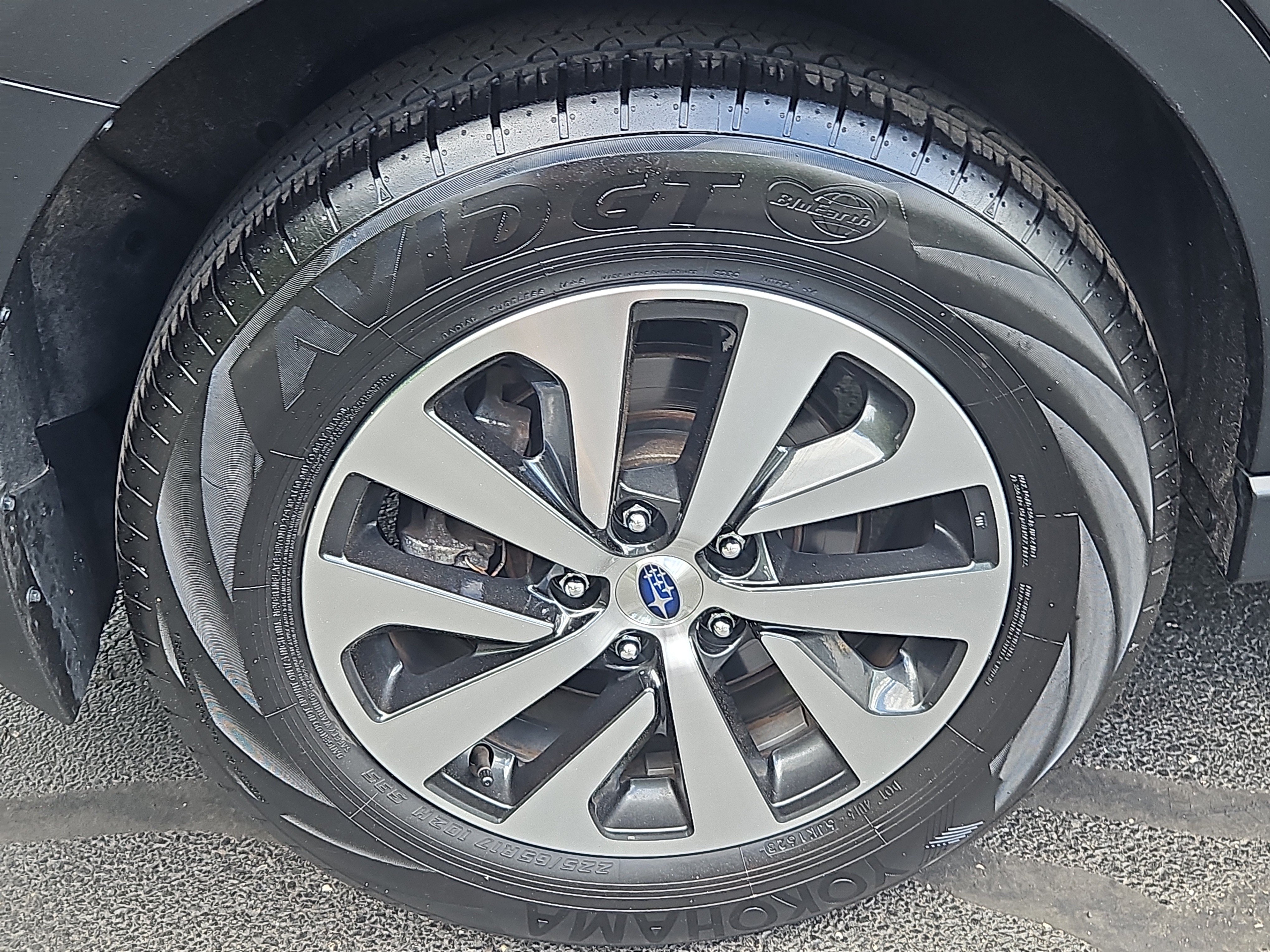 Certified 2024 Subaru Outback Premium AWD/4WD image 27