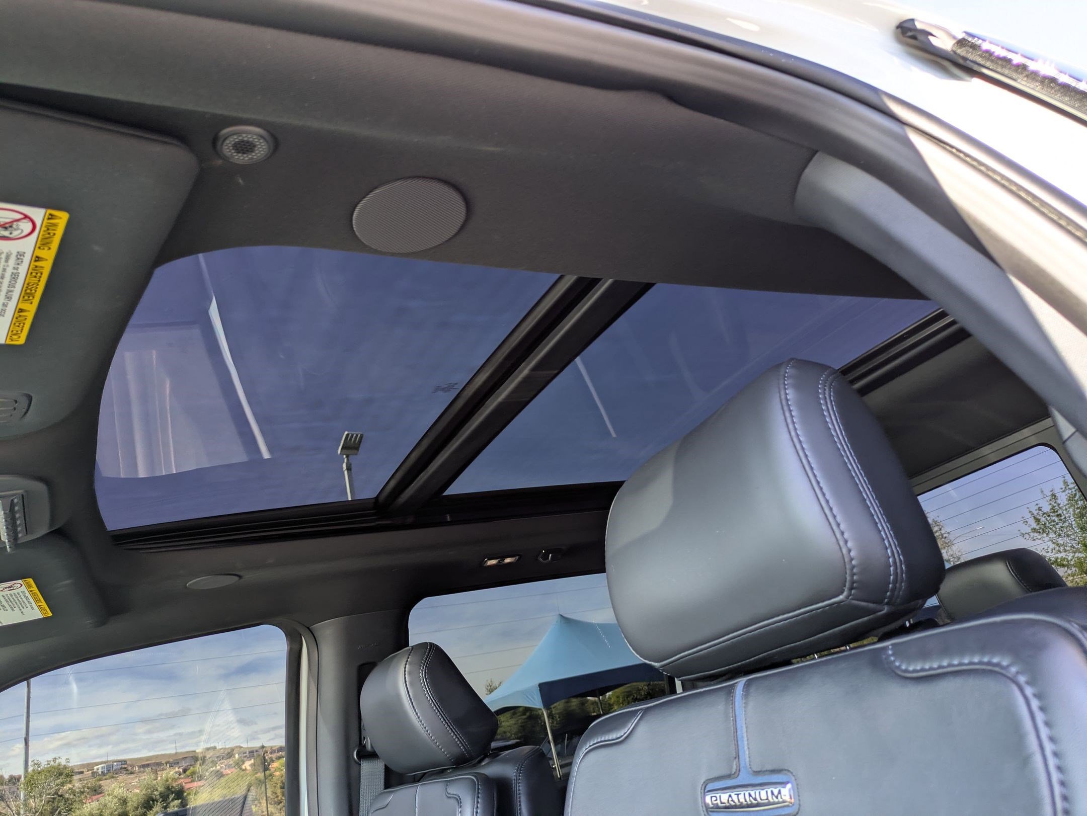 Used 2025 Ford F350 Platinum w/ FX4 Off-Road Package image 17