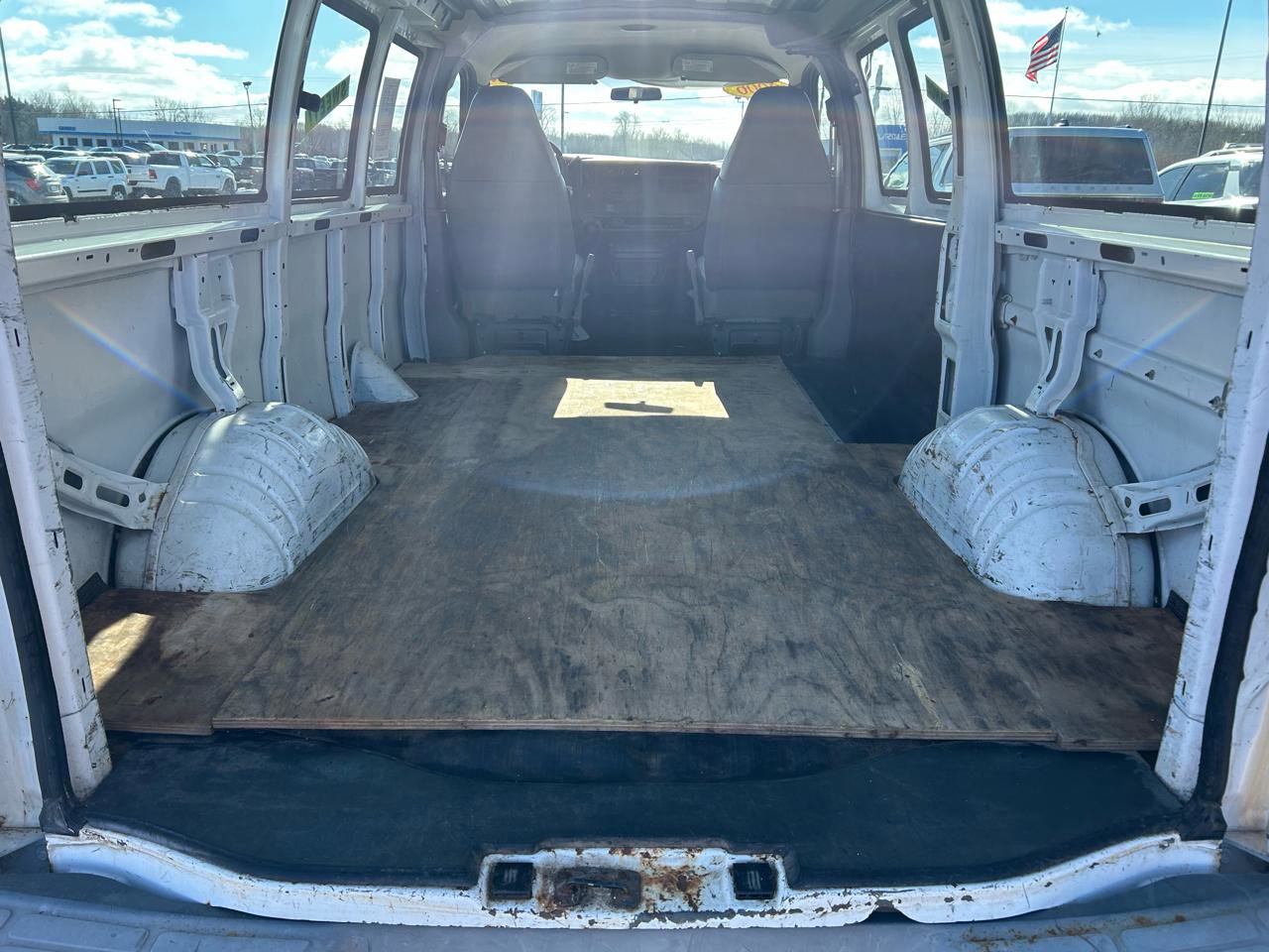 Used 2006 GMC Savana 2500 G2500 Cargo image 13