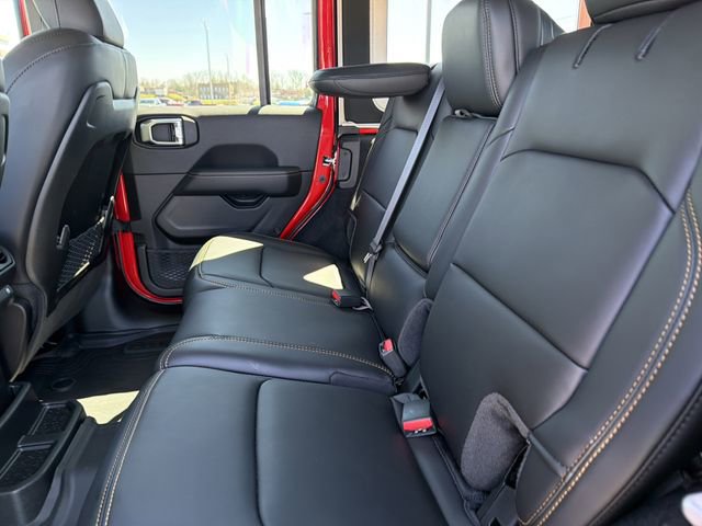 Used 2025 Jeep Wrangler Unlimited Rubicon 392 AWD/4WD image 13