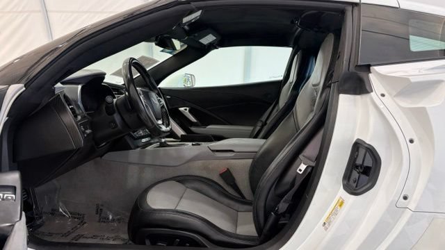Used 2018 Chevrolet Corvette Grand Sport RWD image 12