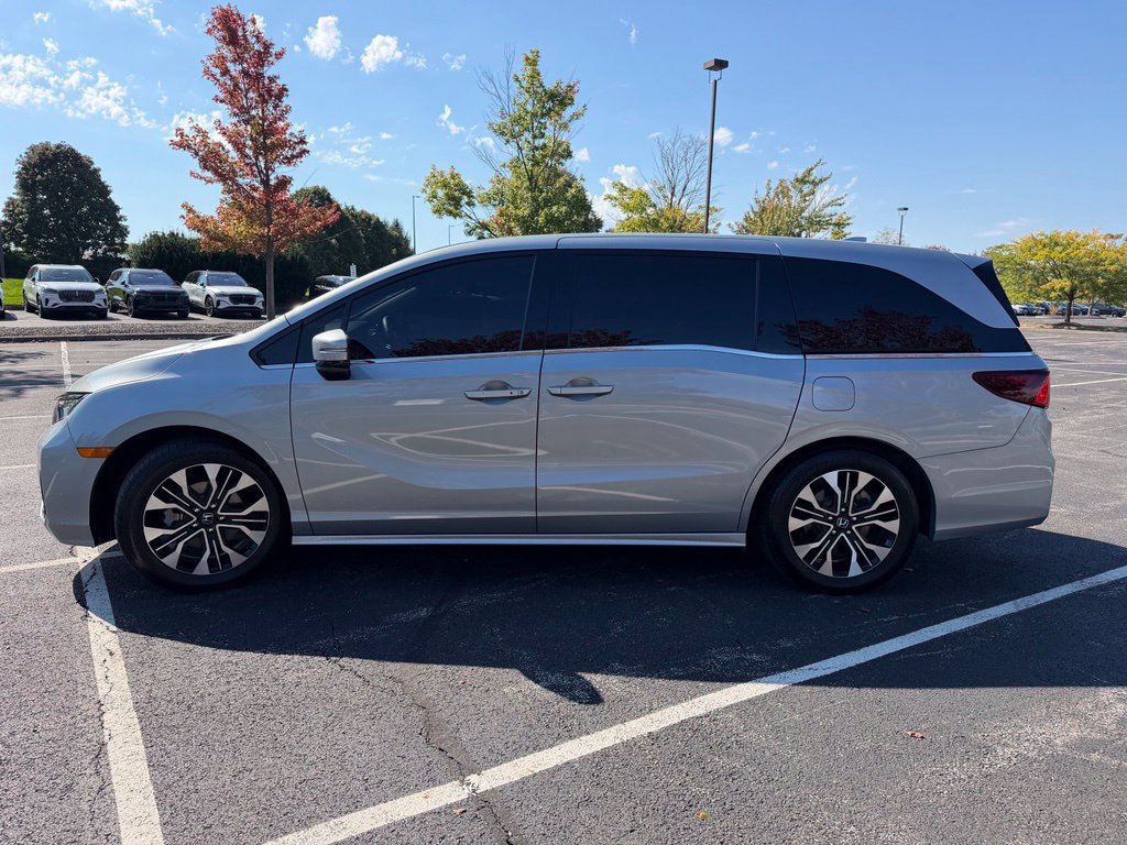 Certified 2025 Honda Odyssey Elite image 27