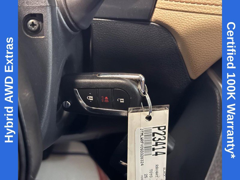 Used 2025 Toyota RAV4 LE AWD/4WD image 29