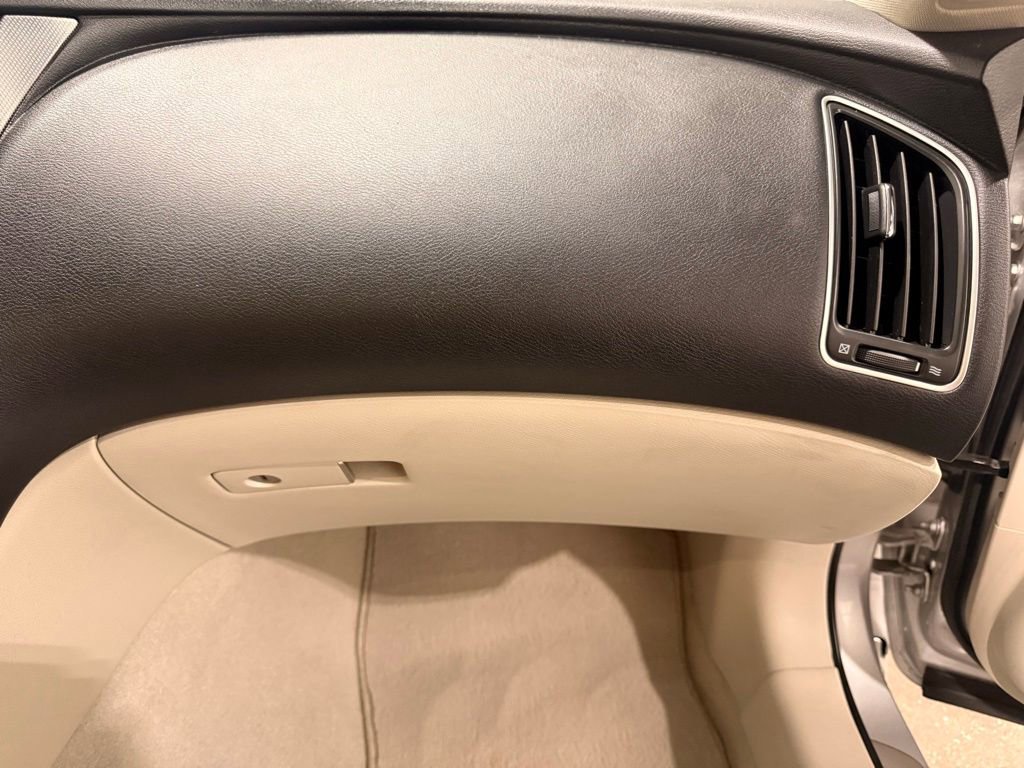 Used 2014 INFINITI Q50 Premium w/ Navigation Package image 28