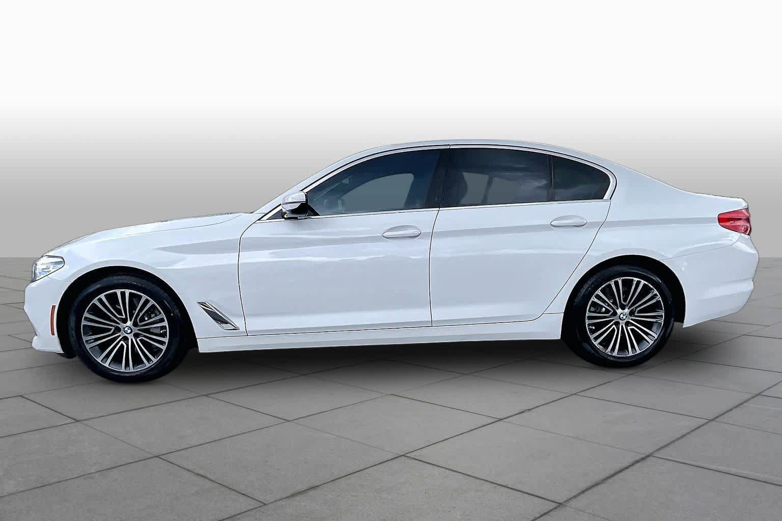 Used 2019 BMW 530i w/ Convenience Package RWD image 32