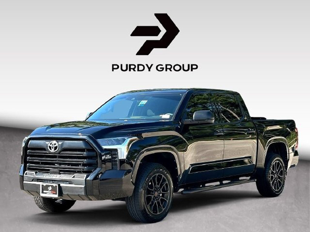 Used 2024 Toyota Tundra SR w/ SR Tow Package AWD/4WD image 4