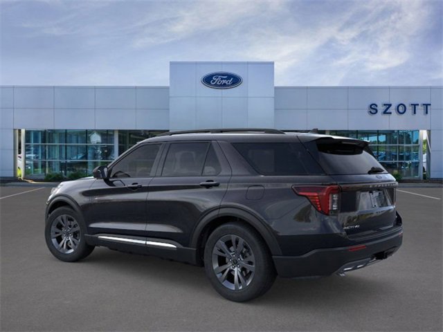 New 2025 Ford Explorer Active image 4