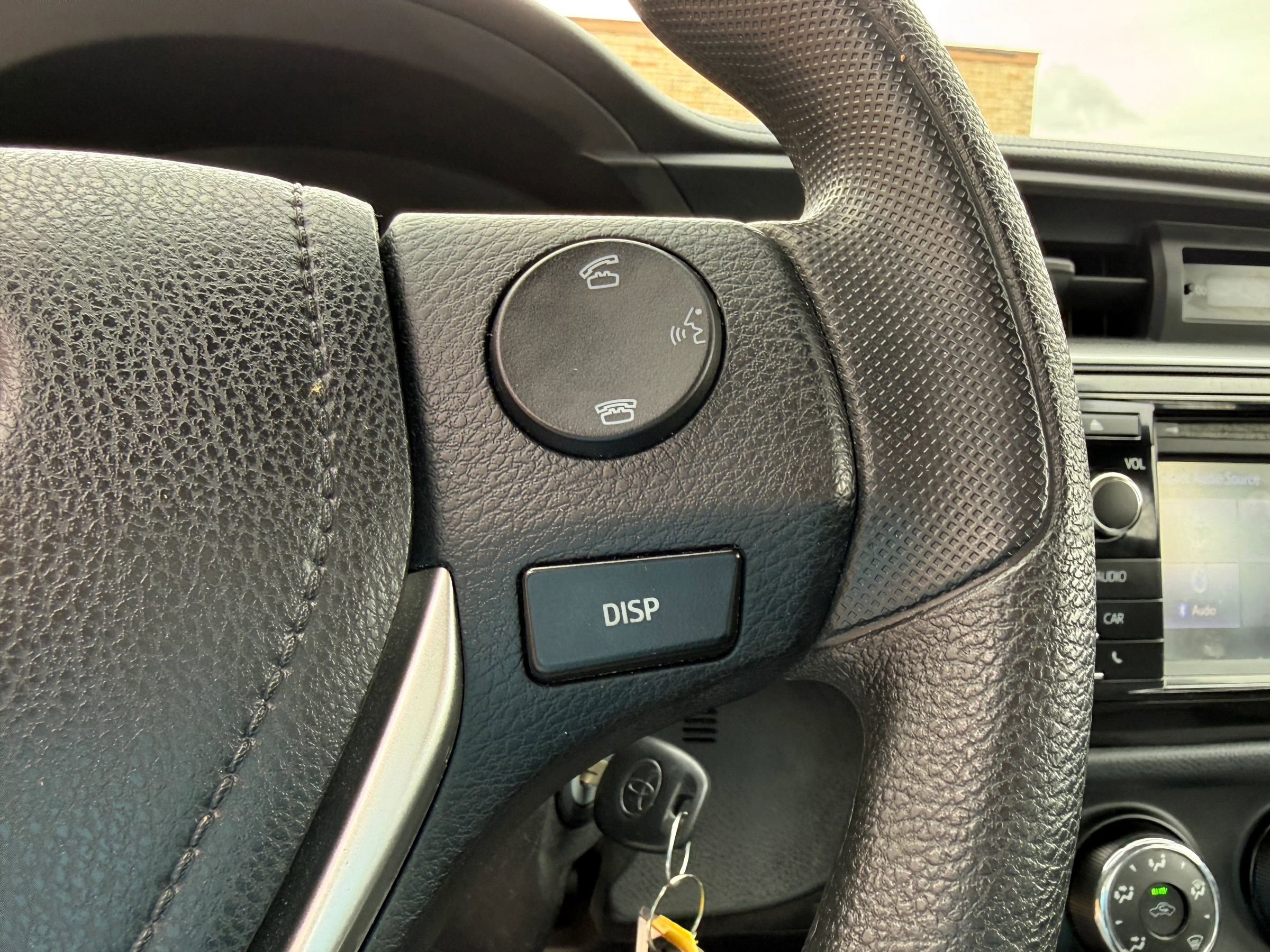 Used 2016 Toyota Corolla L FWD image 21