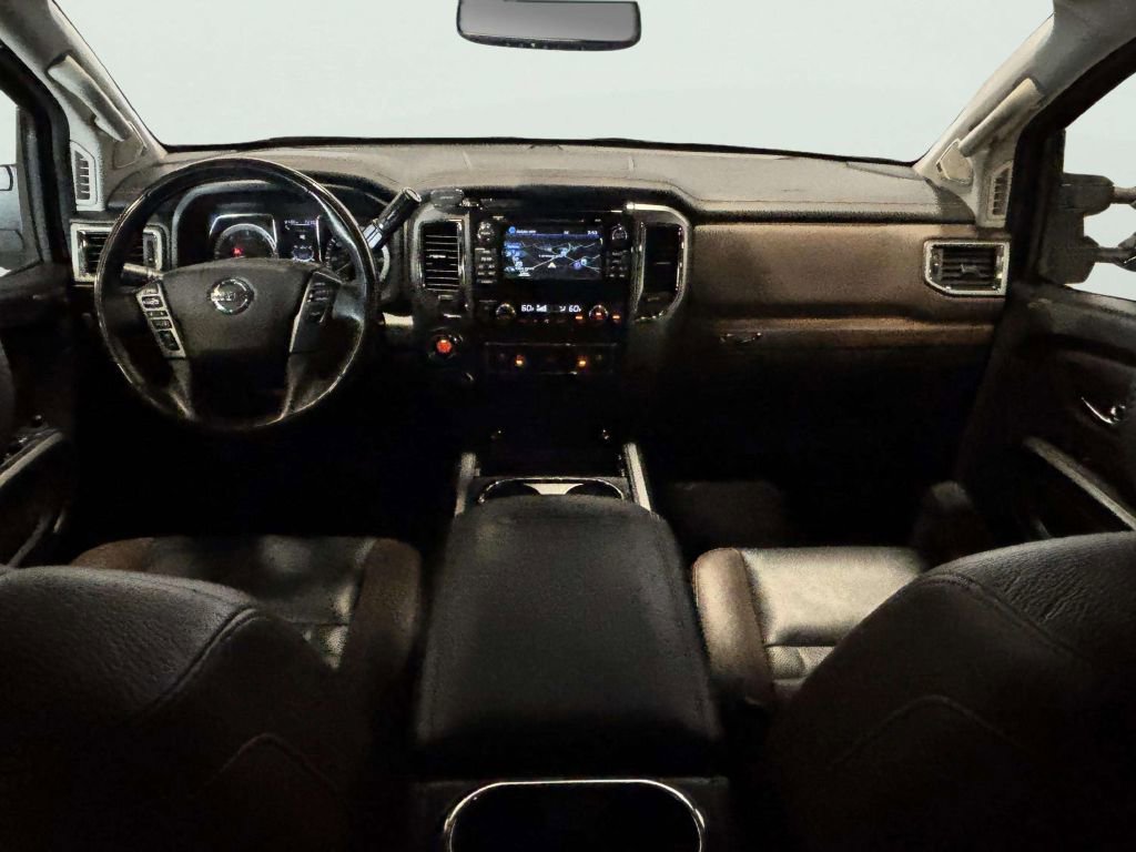 Used 2017 Nissan Titan Platinum Reserve AWD/4WD image 32