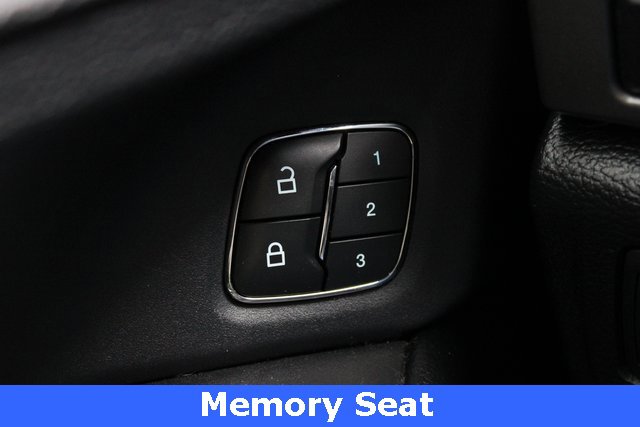 Used 2021 Ford Expedition XLT image 6