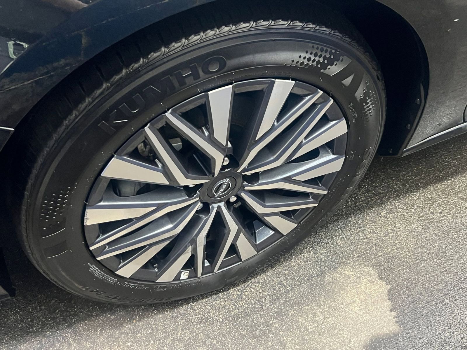 Used 2025 Nissan Altima 2.5 SV image 25